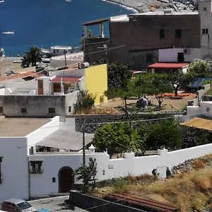 Anfora Giallo Appartamento Canneto (Lipari)