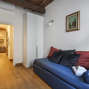 Oltrarno Modern In Appartamento