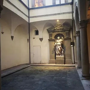 Boheme Caratteristico A Pochi Passi Dal Duomo Appartamento
